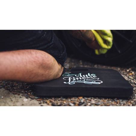 KNEELING PAD (repose genoux) KNEELING PAD (repose genoux)