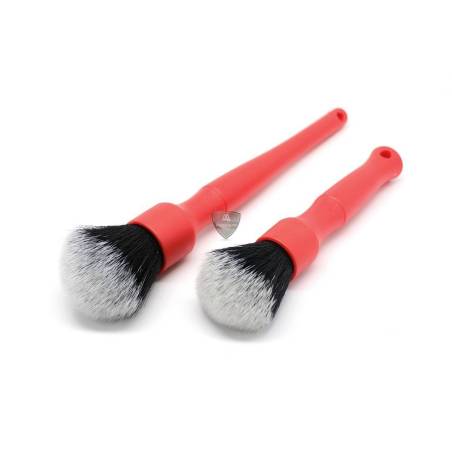 SYNTHETIC DETAILING BRUSH (synthétique) - RED