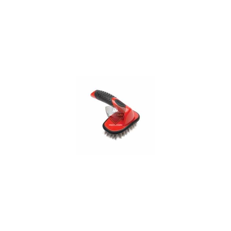 CONTOURED TIRE BRUSH