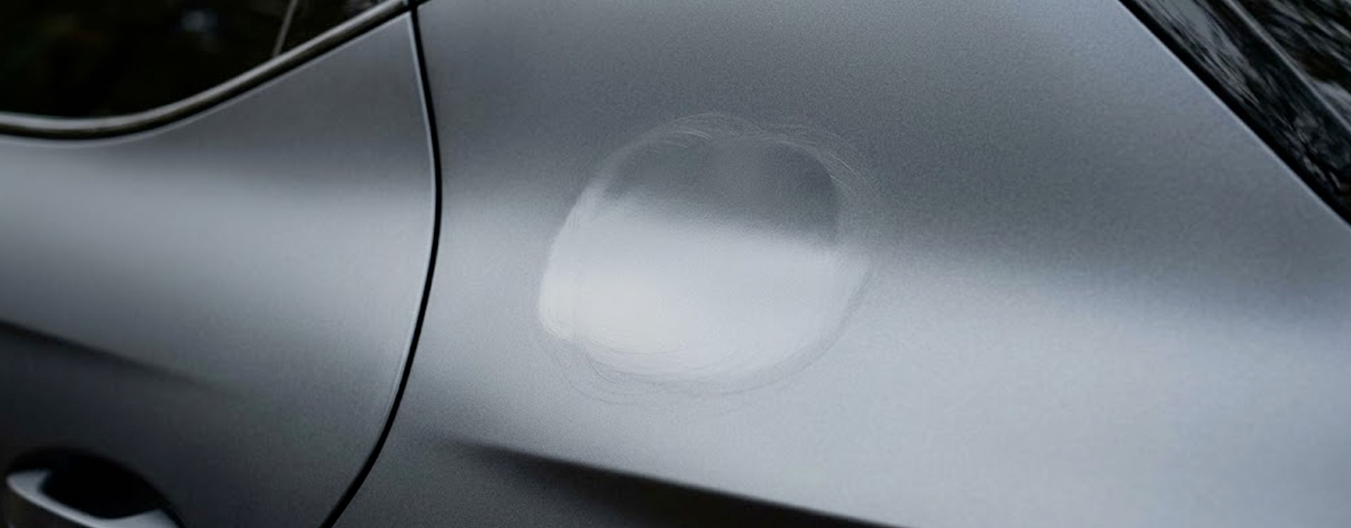 Photo peinture matte de carrosserie de voiture